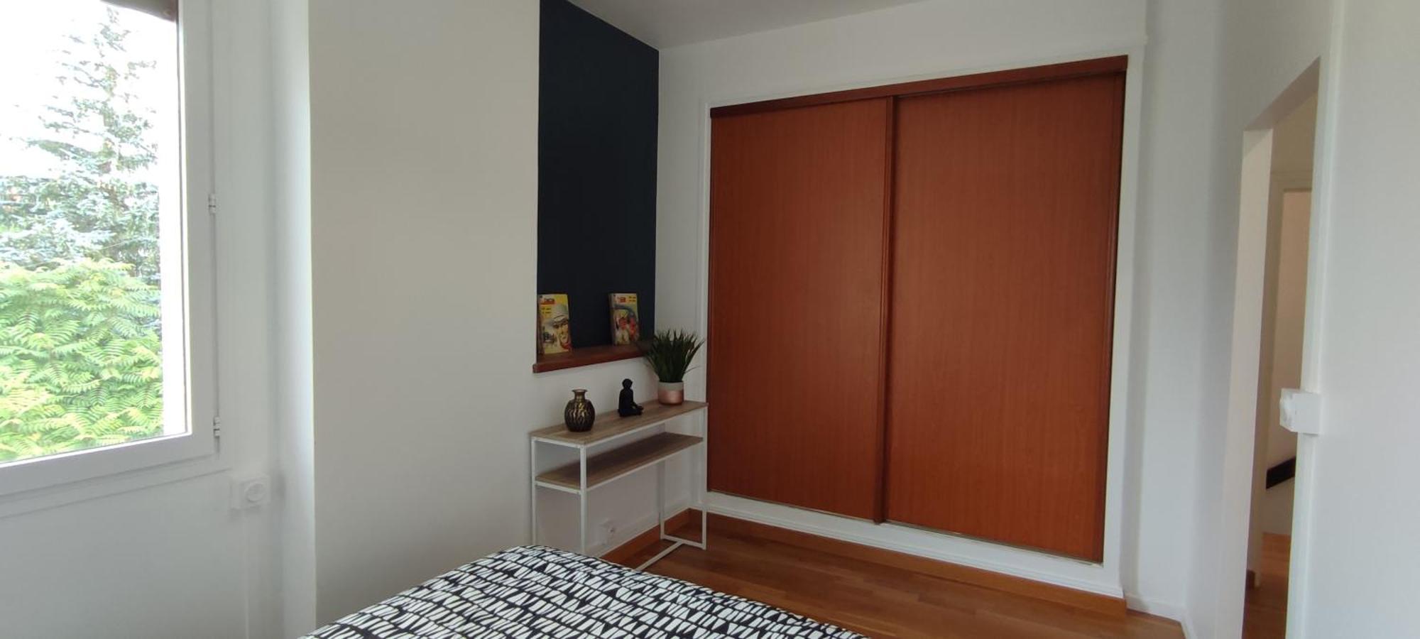Maison Charmante Avec Patio ! ブールジュ エクステリア 写真